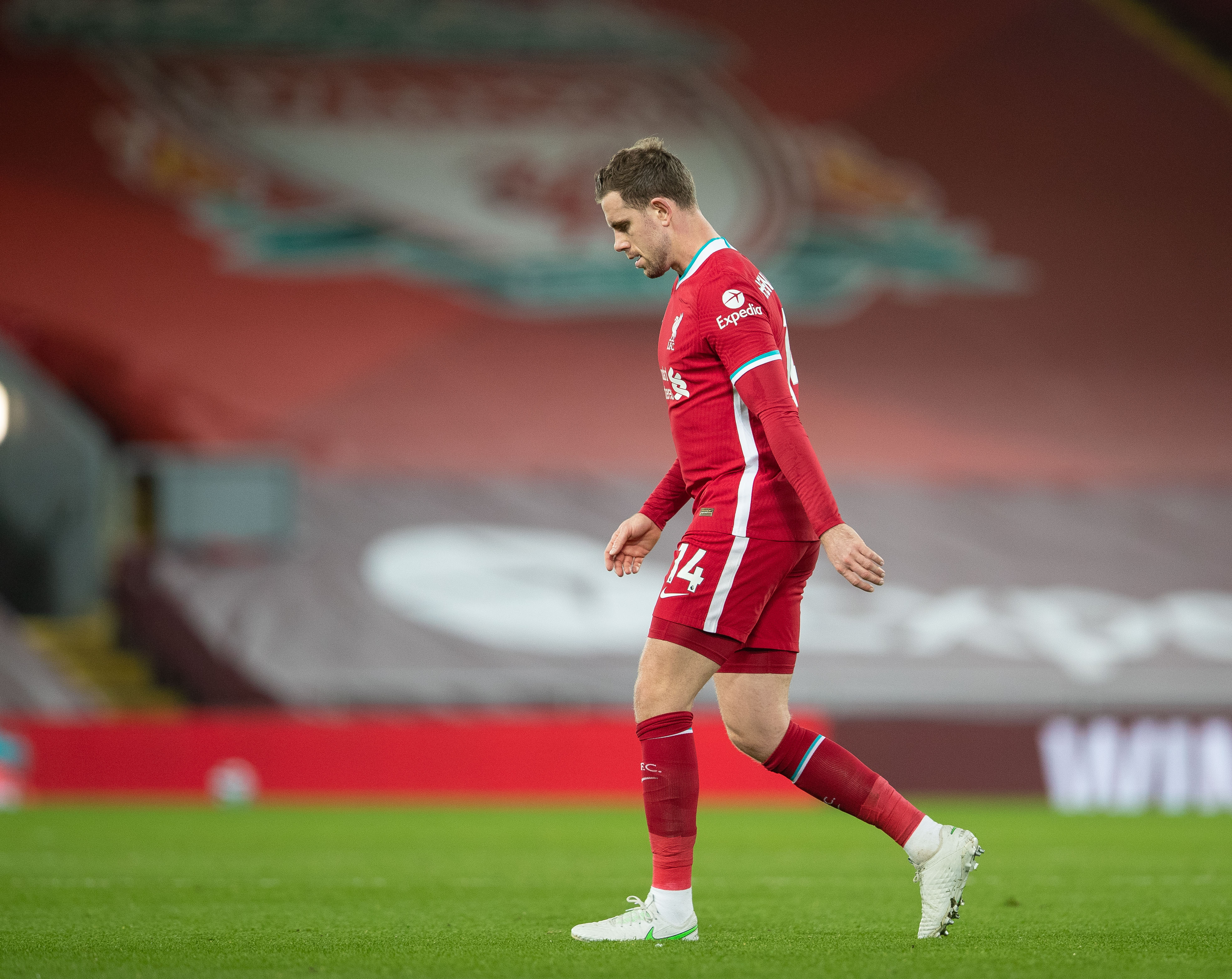 霍伊伦本赛季意甲10场4球，与上赛季联赛进球数持平（霍伊伦本季意甲10战4球，已追平上季联赛进球数）