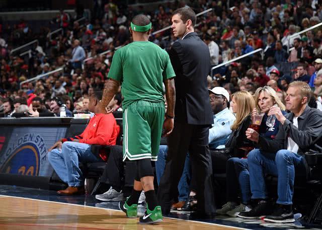 富保罗：我曾提前透露JR被送至骑士 当时我们知道勒布朗能搞定他（富保罗称曾预告JR加盟骑士：当时我们笃定勒布朗能收服他）