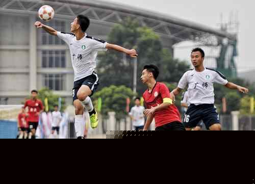 意甲战报：埃克勒卡姆制胜，乌迪内斯两球被吹仍1-0那不勒斯（意甲：埃克勒卡姆献制胜球，乌迪内斯两球被吹仍1-0击败那不勒斯）