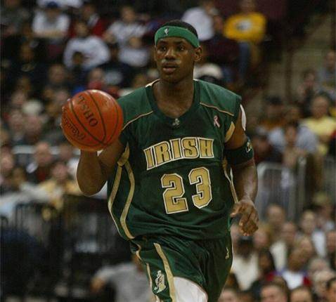 马丁内斯：输球能让球队成长；球员受伤或停赛就不会留在集训（马丁内斯：失利助球队进步，伤停球员不参加集训）