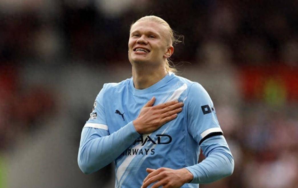 世体：费尔明今天将接受检查确定周末能否上场，预计欧冠复出（世体：费尔明今日接受检查评估周末出战，预计欧冠复出）