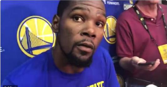 日韩退役国脚参加五人制比赛，李同国、本田圭佑、南雄太出战（日韩退役国脚齐聚五人制赛：李同国、本田圭佑、南雄太登场）