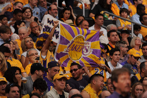 马卡：女足欧国联决赛西德大战将创西班牙女足的最高上座纪录（马卡：女足欧国联决赛西班牙vs德国，有望刷新西班牙女足历史最高上座纪录）