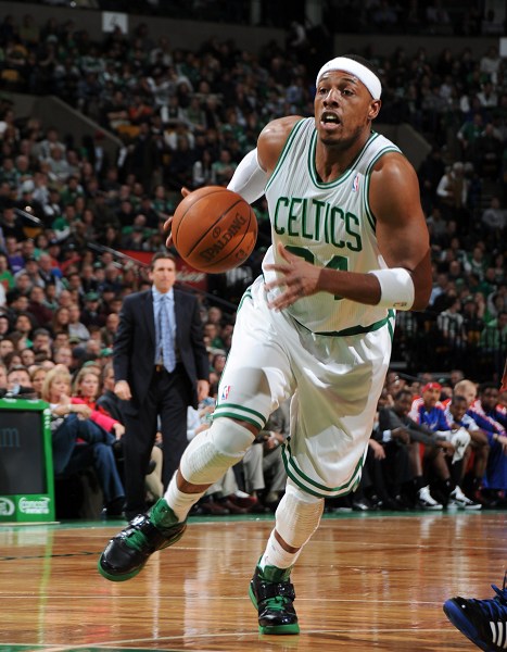 因为足球小将这部动画片喜欢足球这项运动，因为劳尔...（因《足球小将》和劳尔的影响，我爱上了足球）