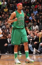 罗马诺：阿森纳对吉拉西的兴趣不实；曼联和巴萨和他有传闻（罗马诺辟谣：阿森纳无意吉拉西，曼联与巴萨仍与其传闻不断）