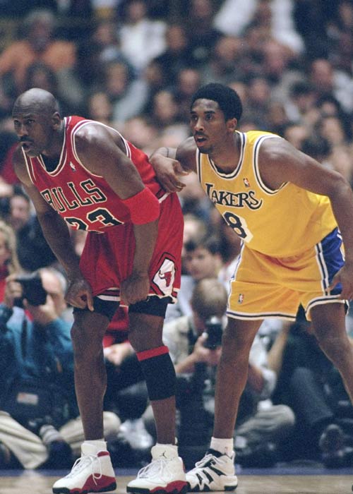 意媒：米兰和切尔西关注雷恩18岁高中锋梅特（意媒：米兰、切尔西盯上雷恩18岁高大型中锋梅特）